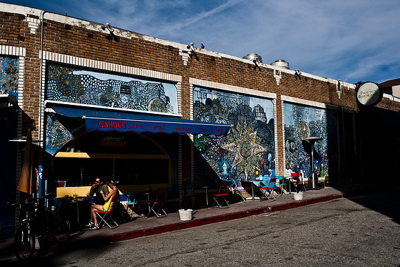 36130_DG_CALIFORNIA_USA_2007_ZV4N_4843