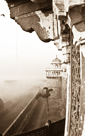 47269_SL_COLOR_INDIA_1987_13