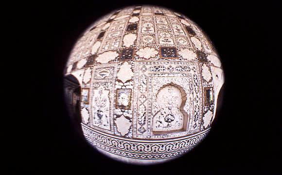 47302_SL_COLOR_INDIA_1987_18