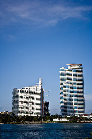 3112_Fisher_Bruice_DG_FL_ZV4N2211