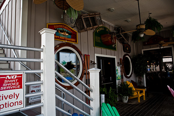 06573_DG_COLOR_MOUNT_PLEASANT_SOUTH_CAROLINA_SC_USA_2007_ZV4N1268