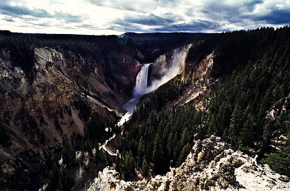 47635_B11_SL_COLOR_YELLOWSTONE_WY_97_08.jpg