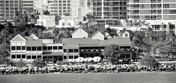 3800_DG_Restaurant_Smith_Wolenski_South_Beach_Miami_FL_5L8Y5326