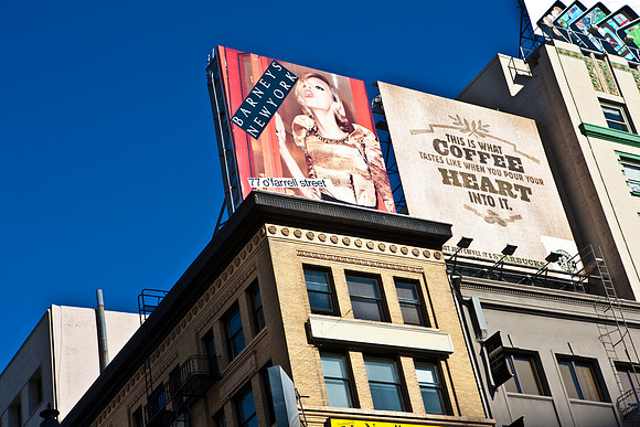 0027_San_Francisco_0027_DG_San_Francisco_CA_USA_2009_5L8Y1000