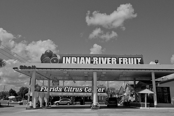 0014_DG_Villager_RV_FL_USA_2009_5L8Y0128-2