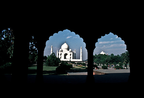 47277_SL_COLOR_INDIA_1987_4