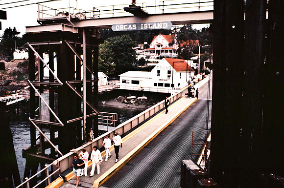 2545_SL_BOX_I_COLOR_OVKA_VICTORIA_CANADA_10