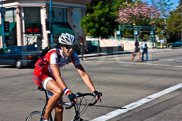 20080909_DVD38_DG_USA_Los_Angeles_CA_5L8Y7286_full_blead