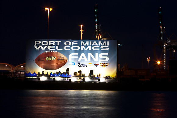 3133_DG_Miami_Port_Super_Bowl_Sign_Container_FL_5L8Y4560