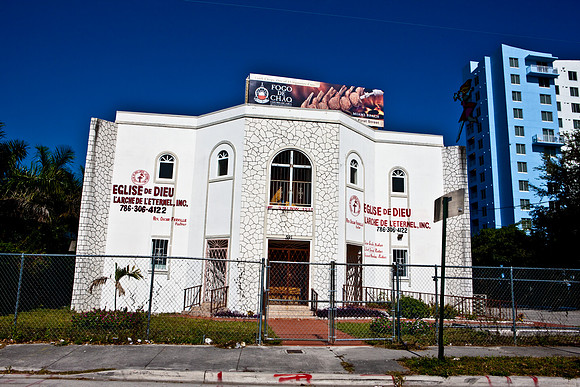 3129_DG_Wynwood_36_Street_West_Miami_FL_5L8Y2140