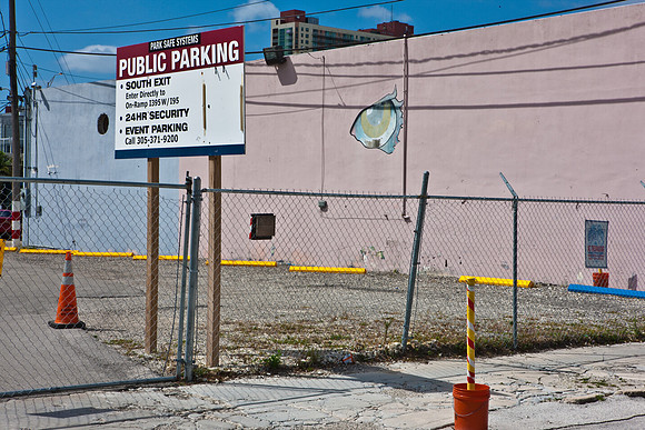 3453_DG_Billboards_Wynwood_District_Miami_FL_5L8Y0053