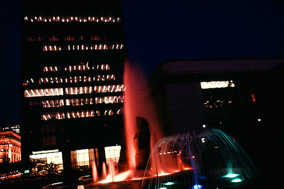 2549_SL_BOX_I_COLOR_OVKA_VICTORIA_CANADA_1