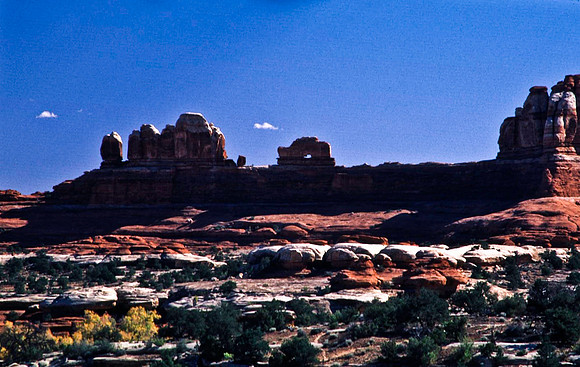 06789_B10_SL_COLOR_CANYONLAND_NAT_PARK_UT_97_15.jpg