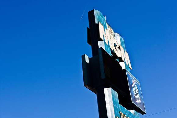 06649_DG_COLOR_ZV4N_2582_LAS_VEGAS_NEVADA_NV_USA_2007