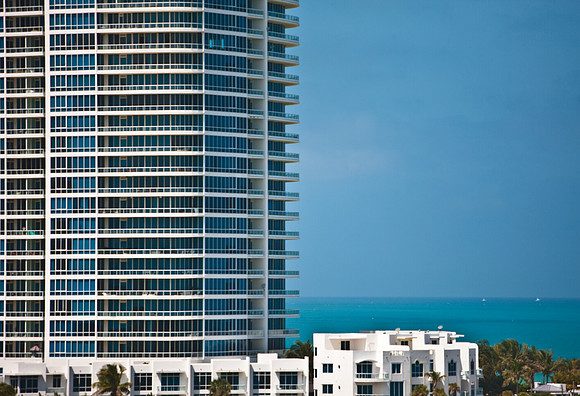 3800_DG_South_Beach_Miami_FL_5L8Y5240