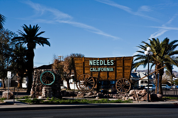 06647_DG_COLOR_NEEDLES_CALIFORNIA_CA_USA_2007_ZV4N_792