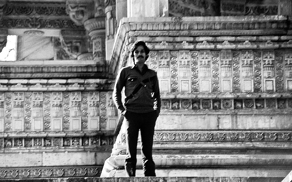 47271_SL_COLOR_INDIA_1987_4