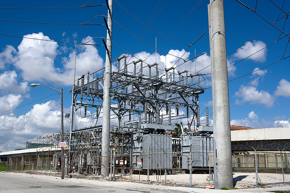 84777_Overtown_Project_20071012-8488