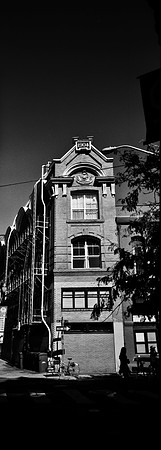 6048_FM_BW_XPAND_CA_05_13.jpg