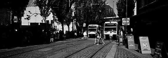 6048_FM_BW_XPAND_CA_05_15.jpg