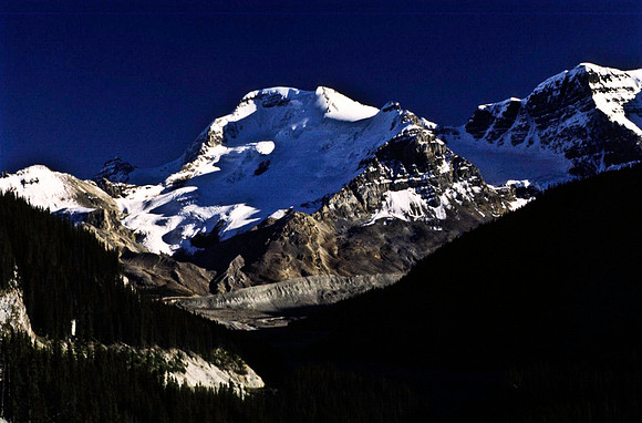 06836_B19_SL_COLOR_ATHABASCA_FALLS_ONE_OF_JASPER_NAT_PARK_BC_WS_97_04.jpg