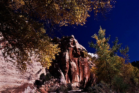 06787_B10_SL_COLOR_WILSON_ARCH_TO_NEWSPAPER_ROCK_STATE PARK_UT_97_13.jpg