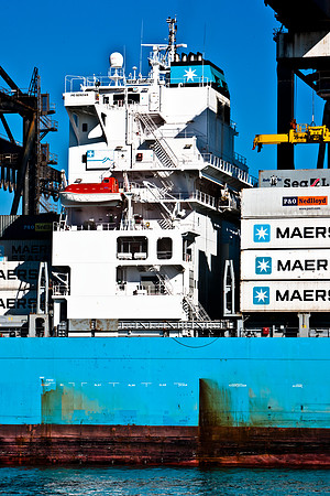 2903_DG_Port_Miami_Gargo_Ship_Containers_5l8Y_2700