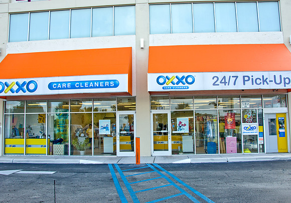 36156_DG_Color_USA_Miami_FL_79_street_CausewayDSC_1887_Oasis_Biscayne_BLV_Related