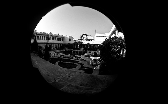 47274_SL_COLOR_INDIA_1987_3