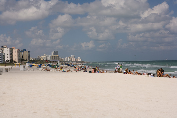 36141_DG_Color_USA_Miami_Beach_FL_Related_Group_South_of_Fifth36141_RELATED_DG_ZV4N2981