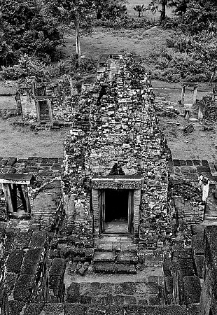 62456_2008_FM_BW_Temples_SlemReap_Cambodia_033