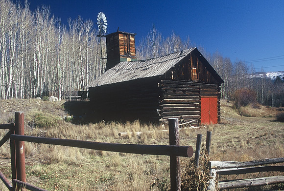 47444_B5_SL_COLOR_TWIN_LAKE_SAN_ISRAEL_NAT_FORREST_COLORADO_WY_97_03