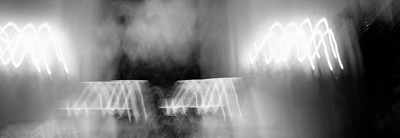 7675_B1_FM_BW_LIGHT_IN_MOTION_FL_12.tif