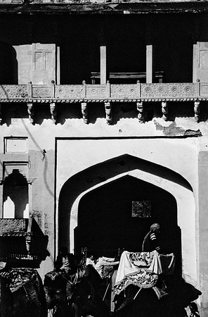 47282_SL_COLOR_INDIA_1987_3