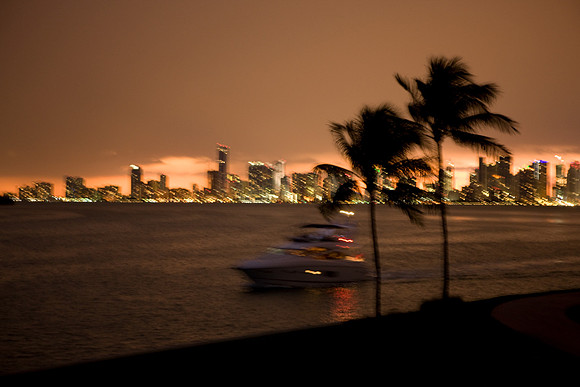 Miami_City_Ligth_Motion_20090220-5L8Y0851
