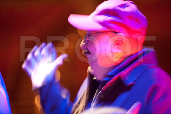 5L8Y00028