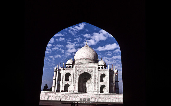 47270_SL_COLOR_INDIA_1987_12
