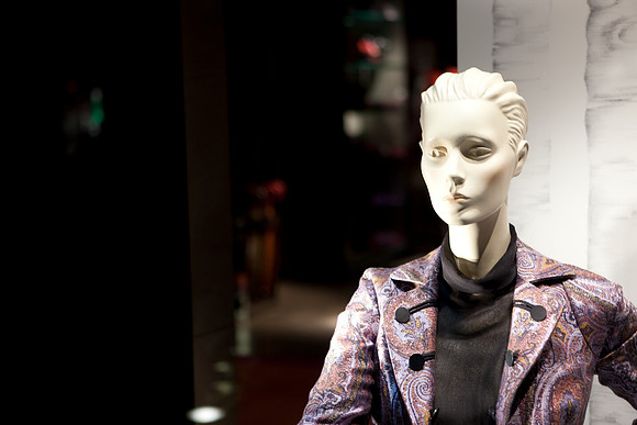 20080908_DVD32_DG_USA_Rodeo_Drive_LA_CA_5976_full_blead