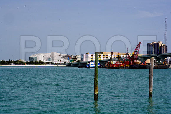 84691_2008_DG_Color_USA_Miami_FL_ZV4N2025