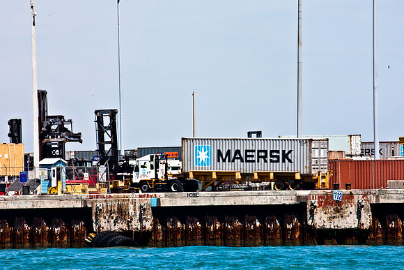 2702_DG_Port_MiamI_FL_5L8Y2224