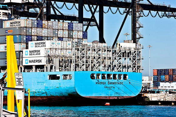 2903_DG_Port_Miami_Gargo_Ship_Containers_5l8Y_2819