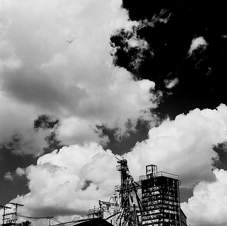 2454_B4P2_6_BW_SQ_STRONG_CITY_KANSAS_02_3.jpg