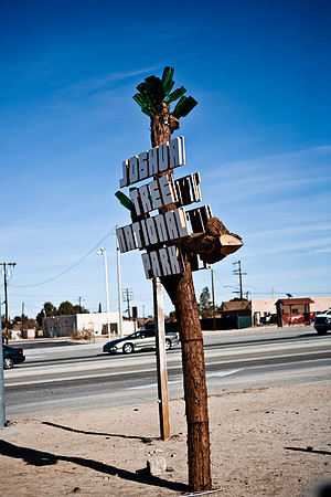 06646_DG_COLOR_29_PALMS_CALIFORNIA_CA_USA_2007_ZV4N_93