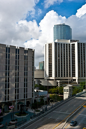 4925_DG_Brickel_Ave_2010_Miami_FL_ZV4N0116