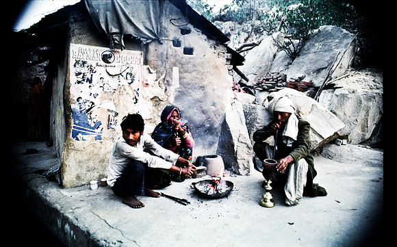 47281_SL_COLOR_INDIA_1987_3
