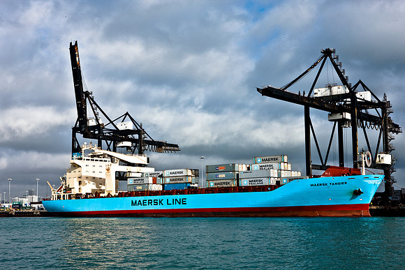 2901_Miami_Port_Cargo_Ships_20090220-5L8Y0762
