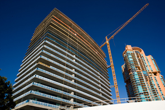 36136_DG_Color_USA_Miami_Beach_FL_Related_GroupZV4N0569