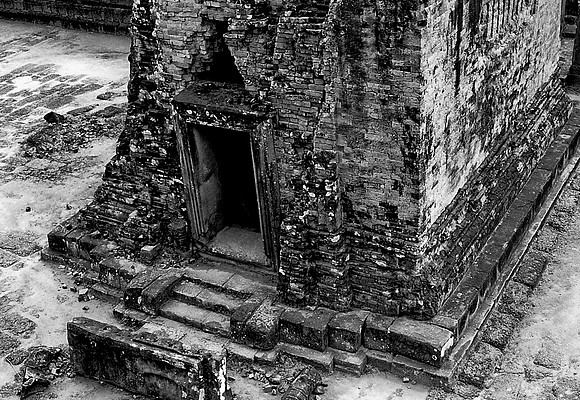 62456_2008_FM_BW_Temples_SlemReap_Cambodia_031