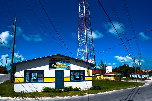 36168_DG_Color_USA_Harbour_Island_Bahamas_Related_GroupZV4N2138
