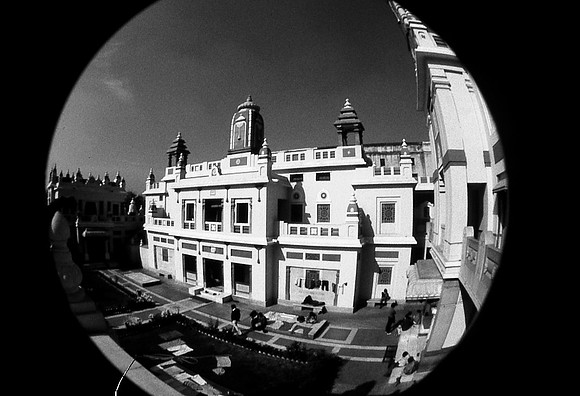 47294_SL_COLOR_INDIA_1987_15